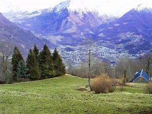 Hiking around the three villages in Toy country (Hautes-Pyrenees)