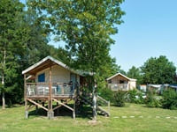 Preview of the green pitches at Camping Seasonova Les Plages de Loire in Rochefort-sur-Loire
