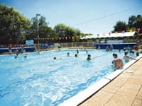 Leisure facilities and common areas at Camping Les Plages de Loire