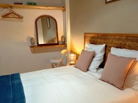 Saint Jeures: Le chant du ruisseau Guest House 4