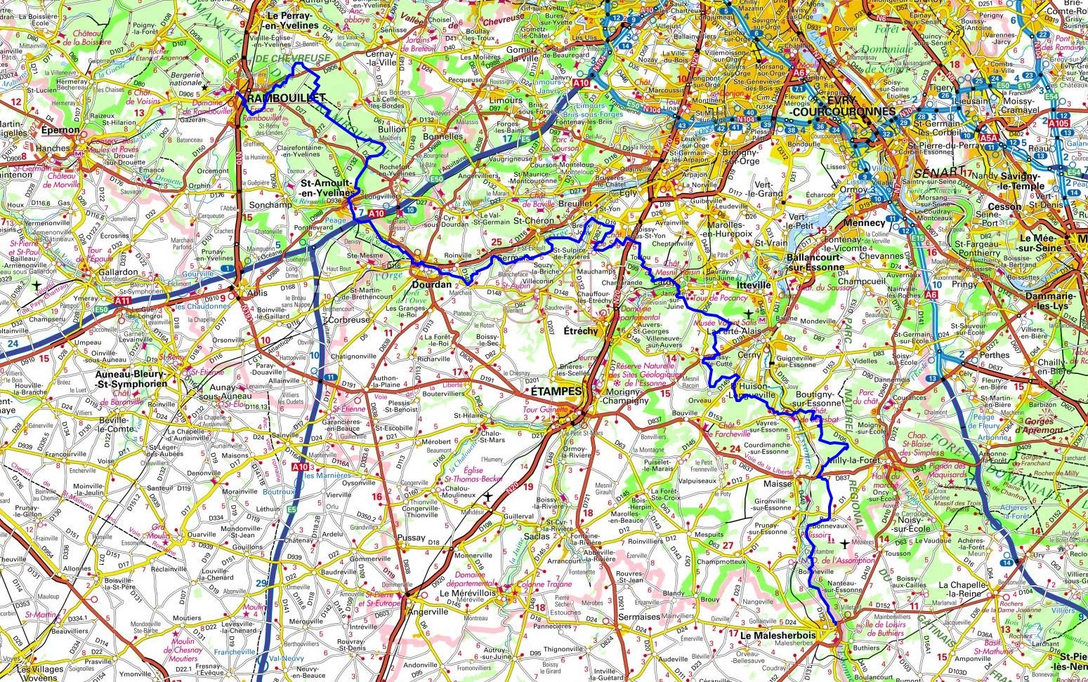 GR1 Walking from Malesherbes (Loiret) to Rambouillet (Yvelines) 1