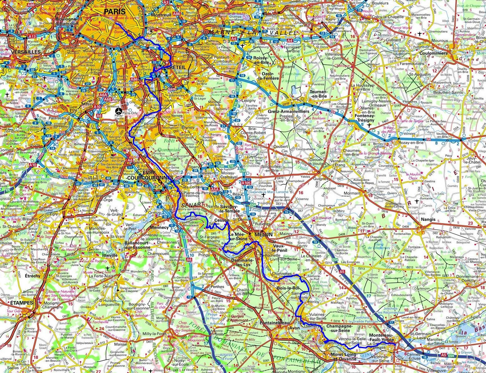 GR2 Randonnée de Montereau-Fault-Yonne (Seine-et-Marne) à Paris (Ile-de-France) 1