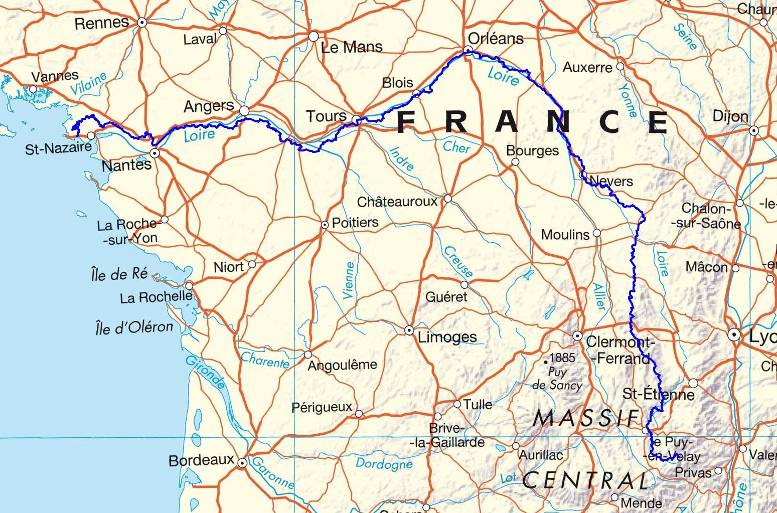 GR3 Randonnée sur le Sentier de la Loire 1