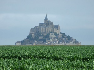 GR22 Hiking from Mortain to Mont-St-Michel (Manche) 7