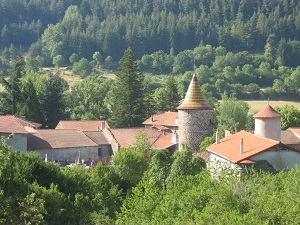 GR3F Randonnée de Lafarre (Haute-Loire) à Apinac (Loire) 4