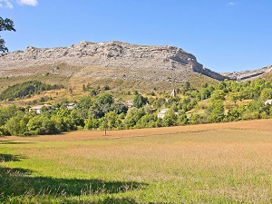 GR653D Hiking from St Geniez to Cereste (Alpes de Haute-Provence) 3