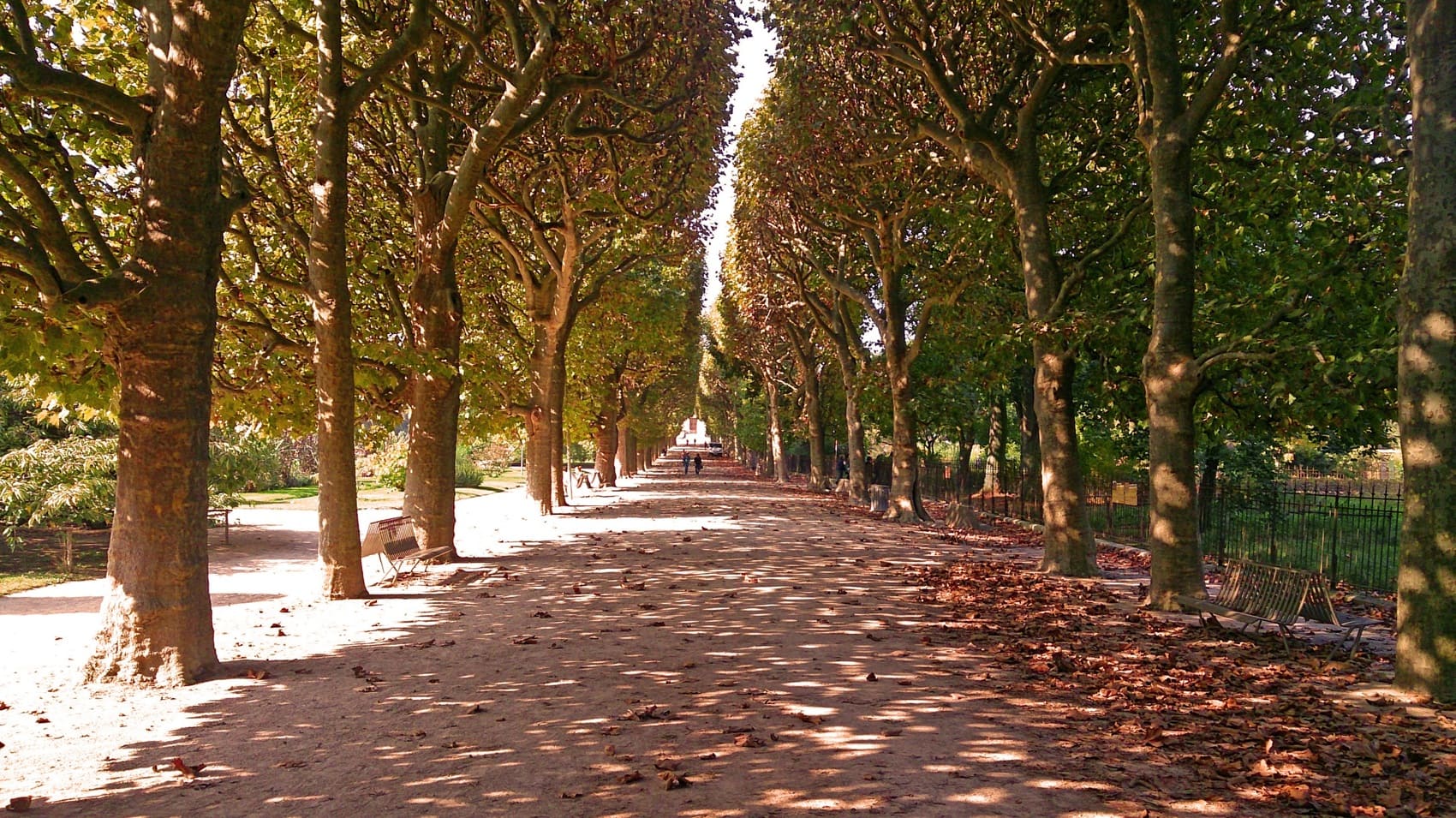 Crossing of Paris (West-East)