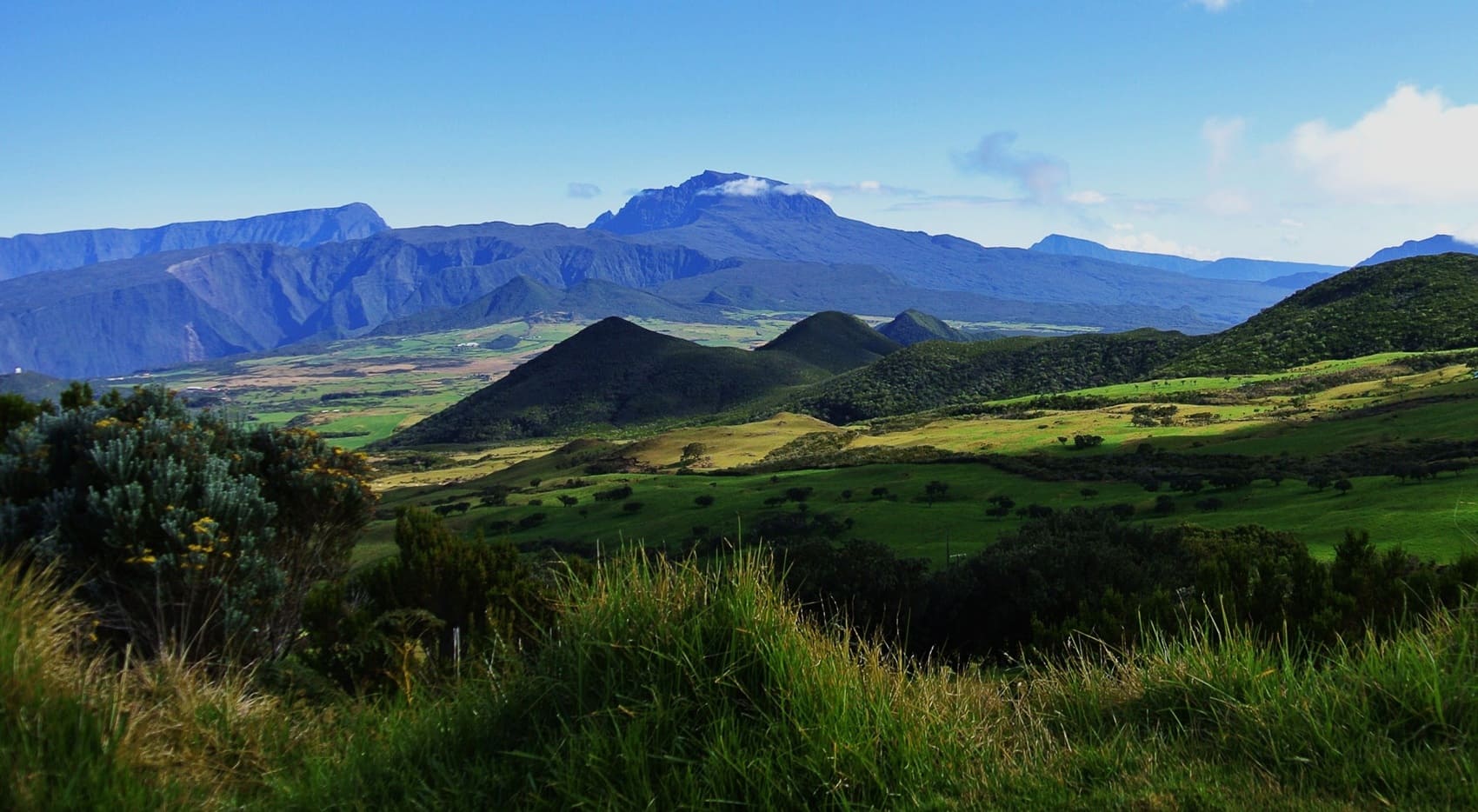 GR®R2 From St Denis to Le Baril (St Philippe) (Reunion Island)