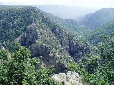 De Chassezac-kloof nabij La Garde-Guérin